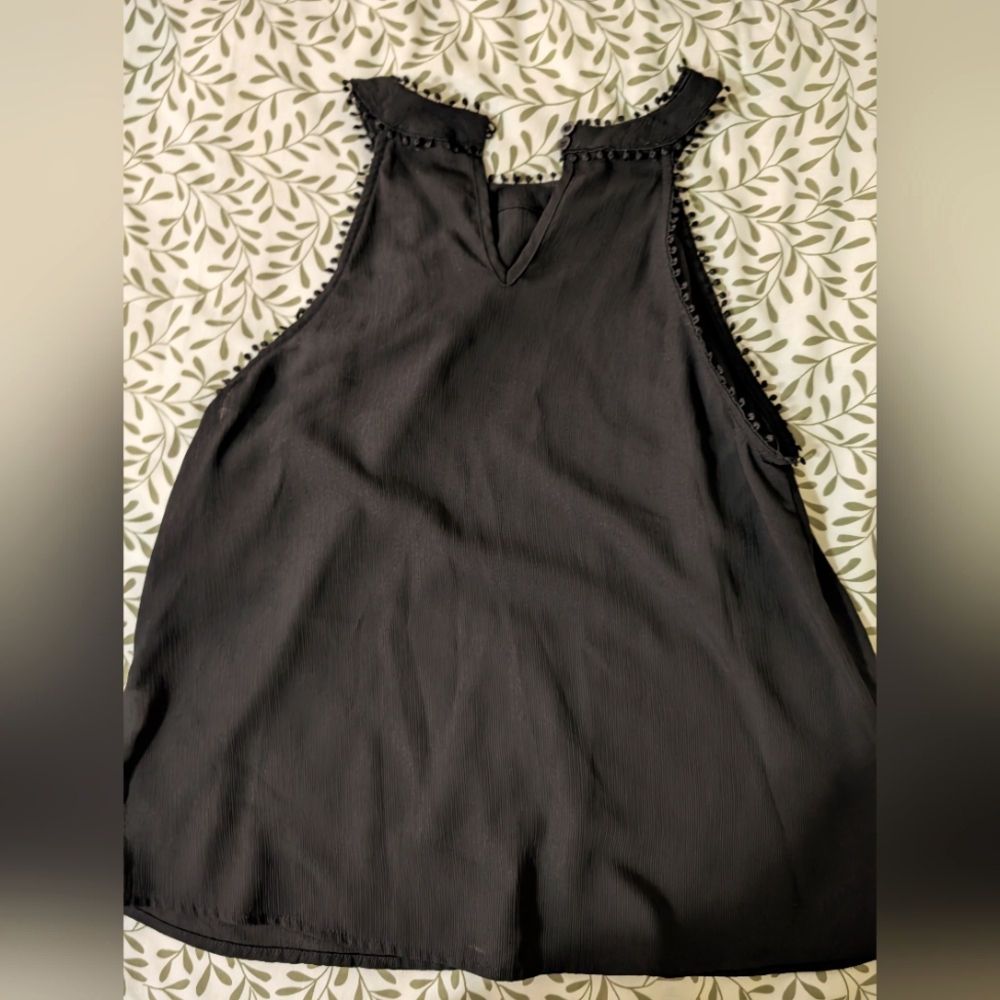 Black Sleeveless Top